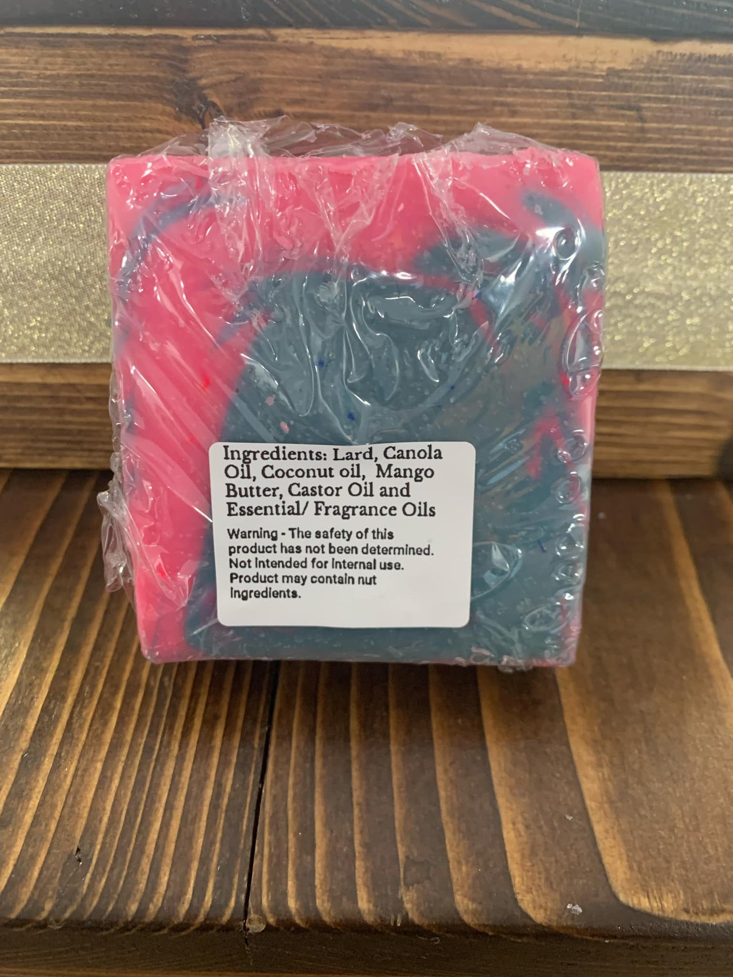 Cotton Candy: Light, fluffy, and sugar-sweet — Cotton Candy wraps your senses in a nostalgic swirl of carnival delight for your skin.