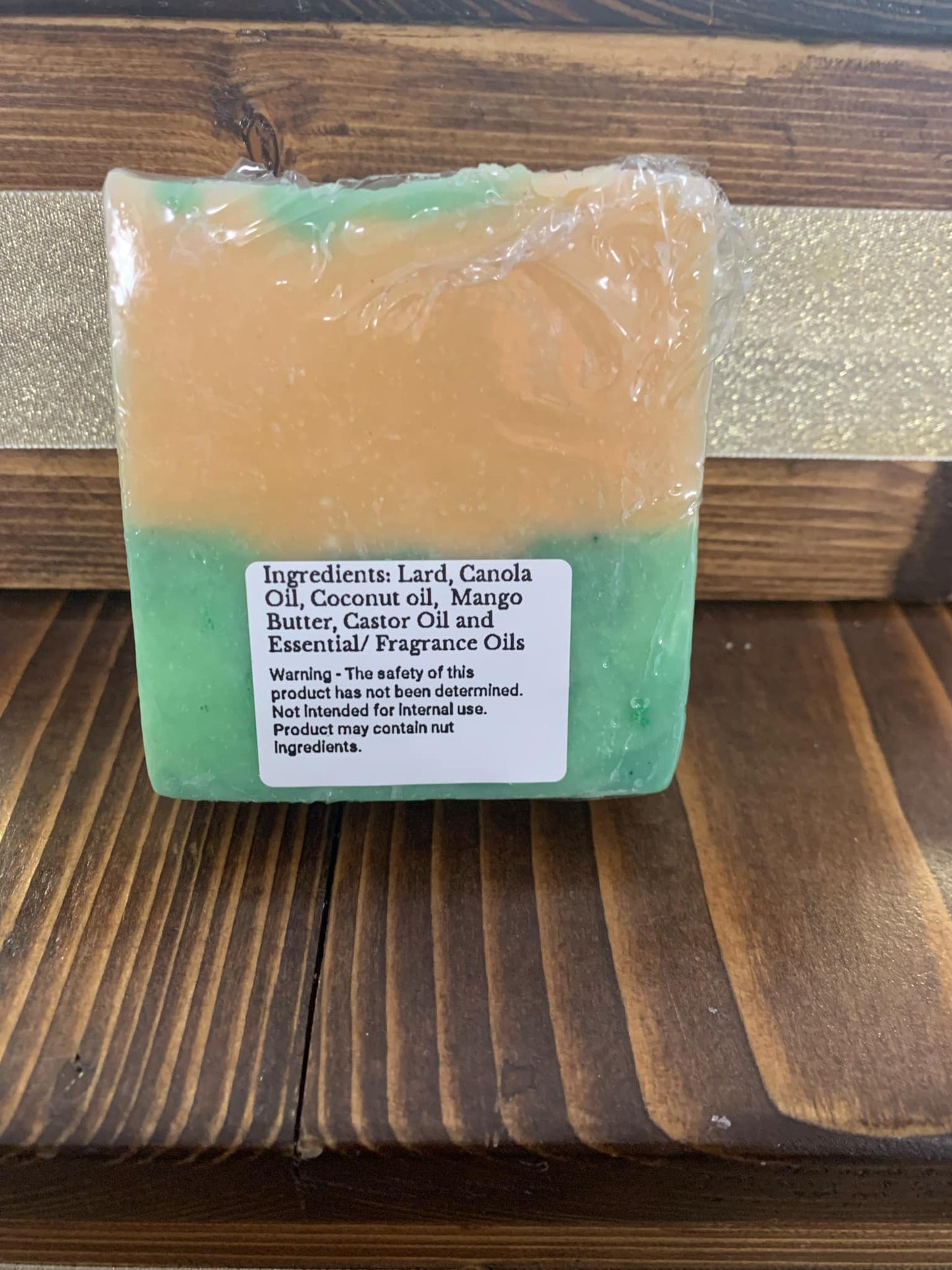 Watermelon: Juicy, sweet, and irresistibly fresh — this watermelon-scented bar is a splash of summer in every wash.