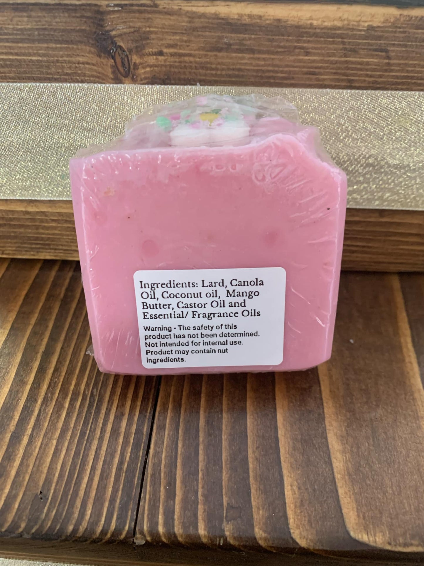 Rose: Infused with real rose petals — a romantic ritual for your skin.