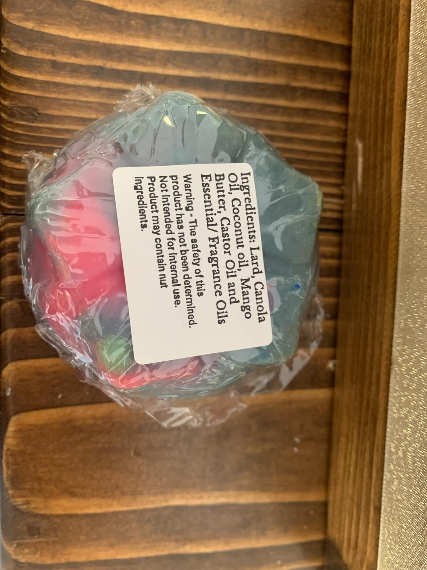 Cotton Candy: Light, fluffy, and sugar-sweet — Cotton Candy wraps your senses in a nostalgic swirl of carnival delight for your skin.